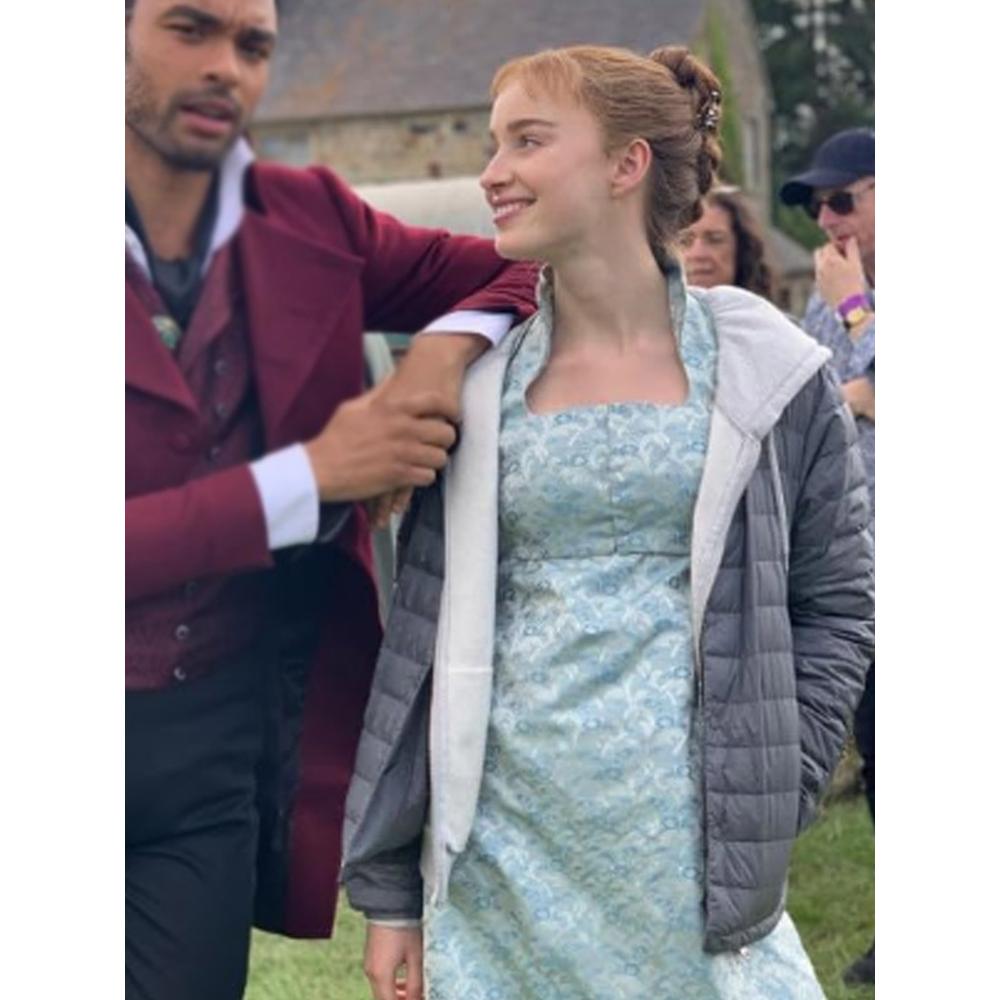 Phoebe Dynevor Puffer
