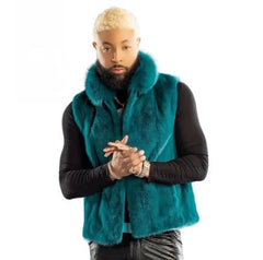 Grown-&-Gospel-2023-Elijah-Connor-Cyan-Fur-Vest