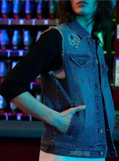 Stranger-Things-Season-4-Joseph-Quinn-Denim-Vest-1