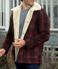 Superman-And-Lois-Tyler-Hoechlin-Plaid-Jacket